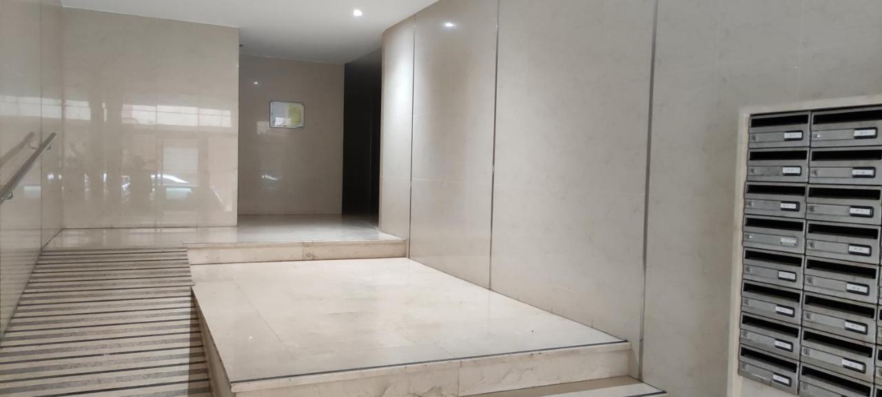 Cozy Studio Apartment Near The Beach Torrevieja Esterno foto